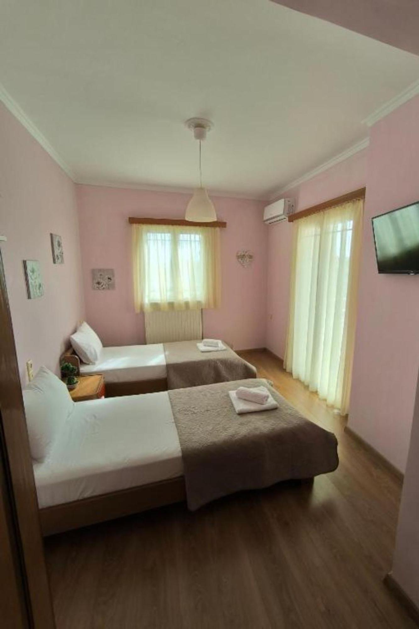 Villa Marina Tsoukaládhes Екстериор снимка
